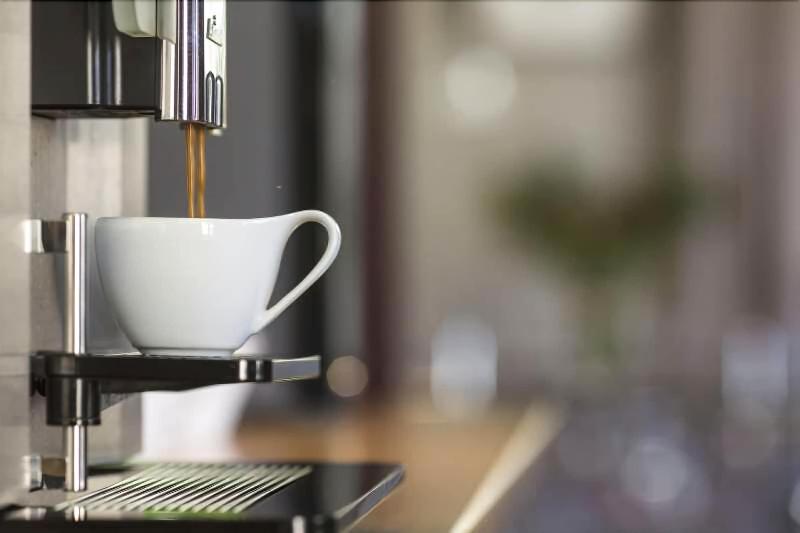 Отель Brit Hôtel Du Parc Niort Centre Parking Gratuit