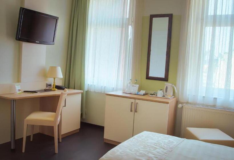 هتل Carlton Mayfair