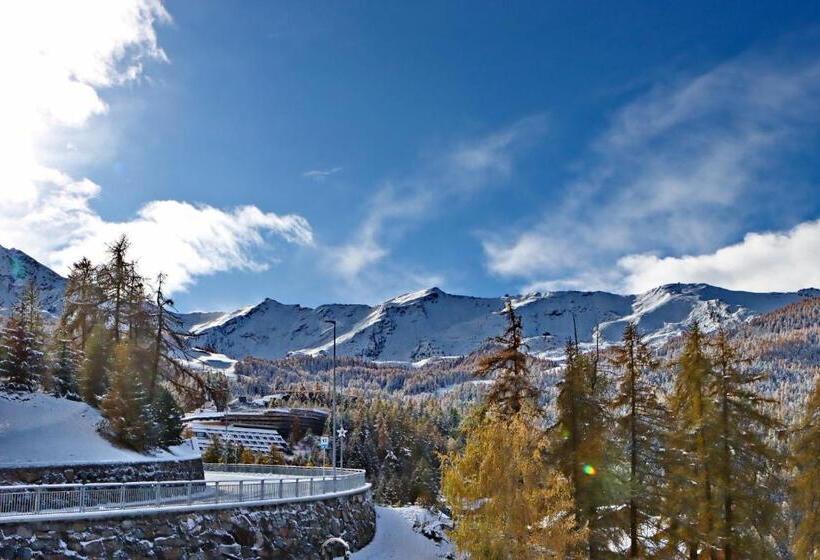 בית מלון כפרי Chacaril