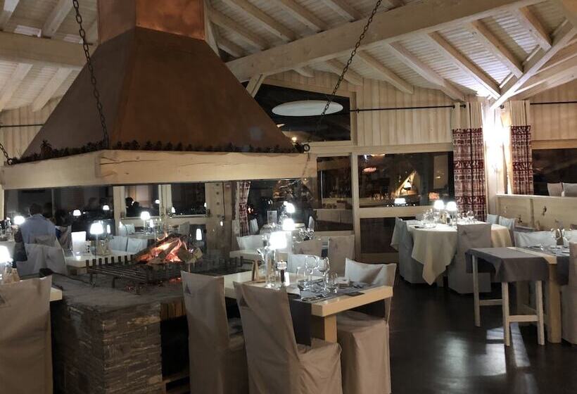 ホテル Chalethôtel La Chemenaz, The Originals Relais