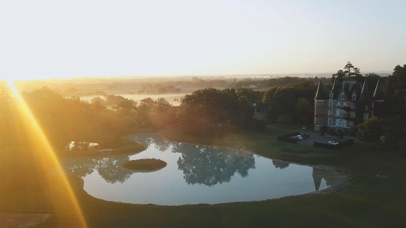 בית מלון כפרי Chateau D Apigne Rennes