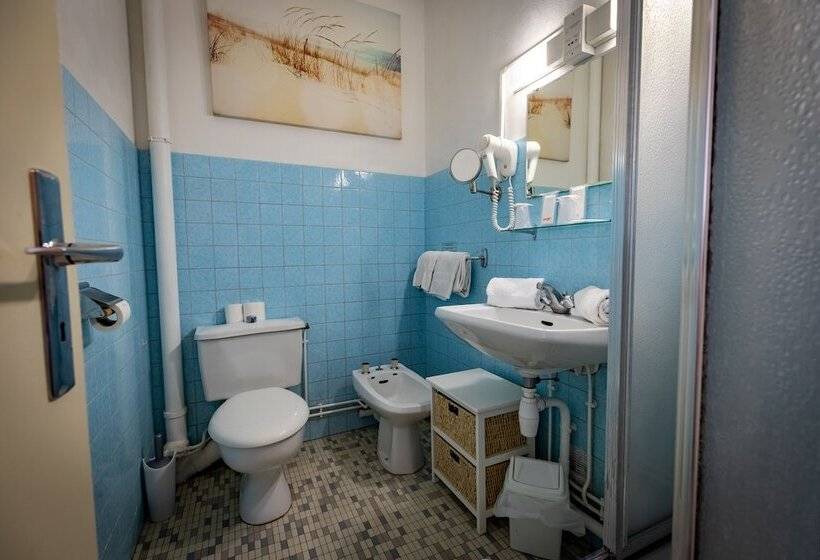 Отель Christina