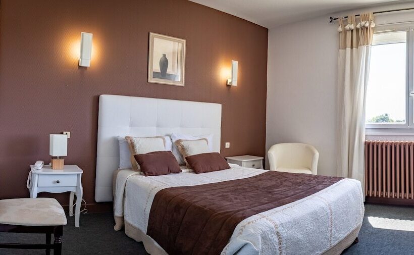 Отель Christina