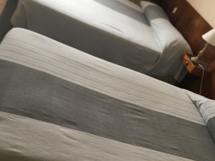 Отель Christina