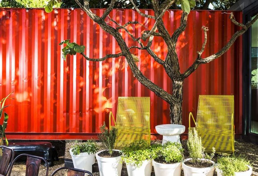 Отель Concierge