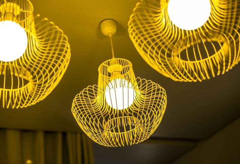 Отель Concierge