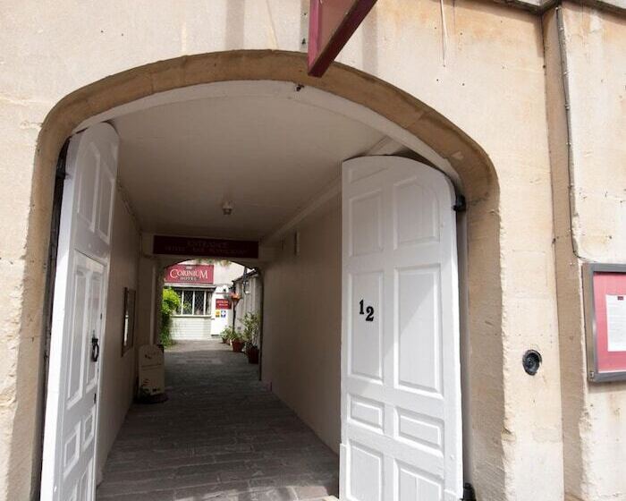 Corinium Hotel & Restaurant