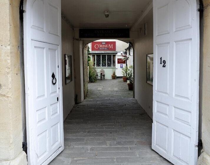 Corinium Hotel & Restaurant