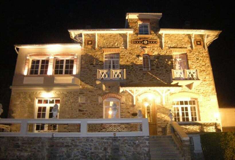 Отель Demeure De Flore