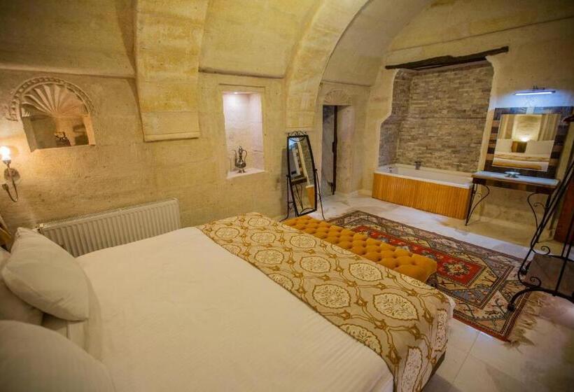 ホテル Divan Cave House