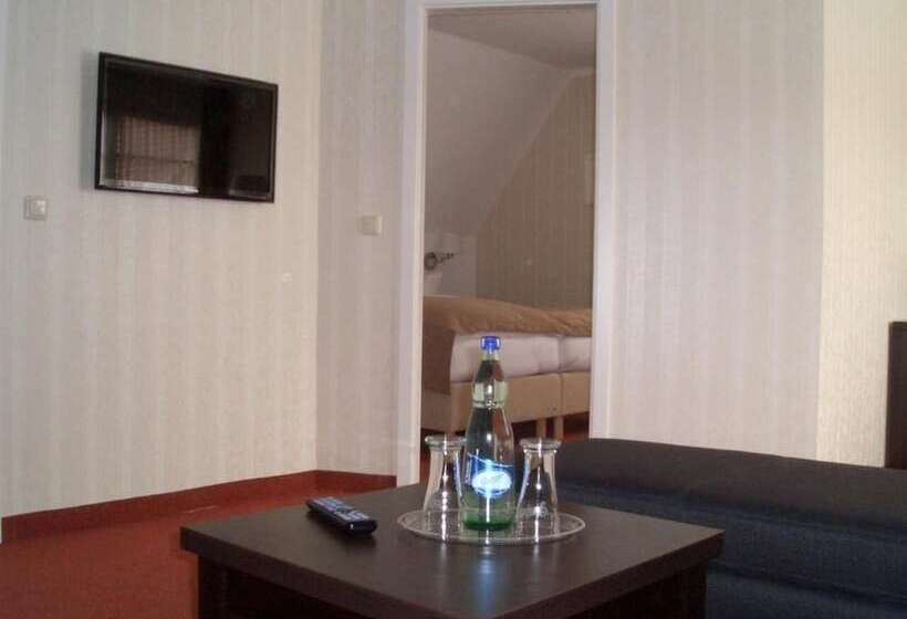 Отель Doberaner Hof