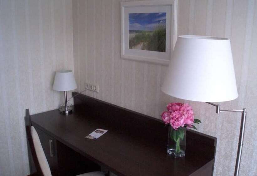 Отель Doberaner Hof