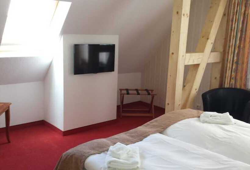 Отель Doberaner Hof