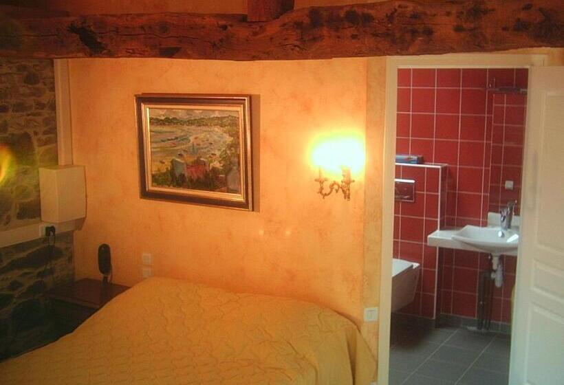 فندق Domaine De Kermodest