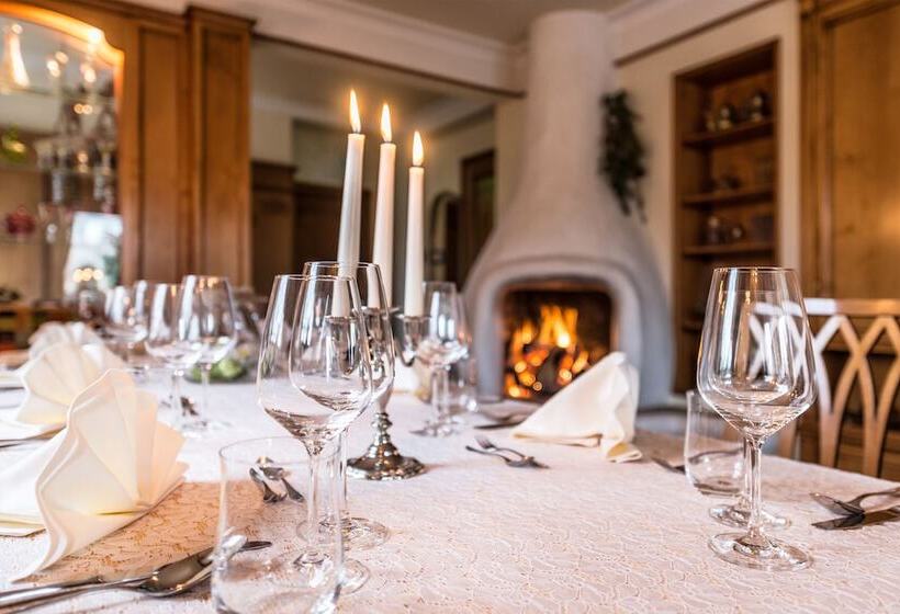 هتل Dreiflüssehof