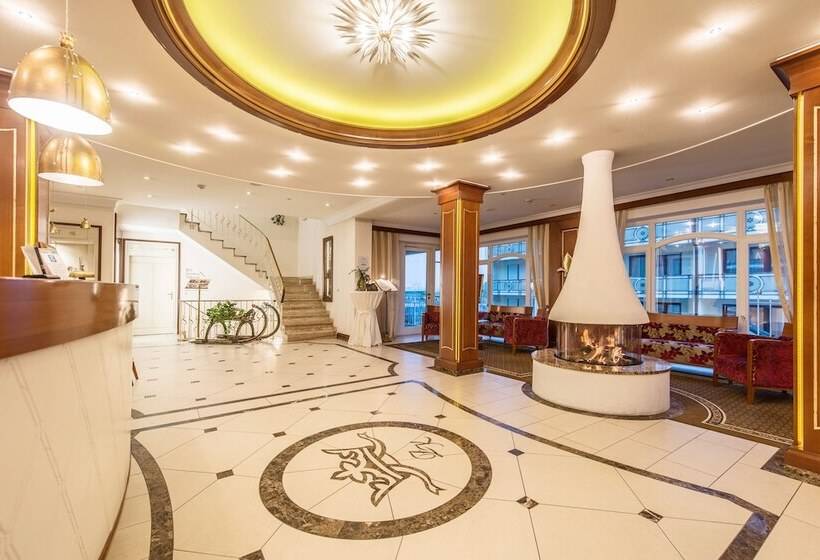 هتل Dreiflüssehof