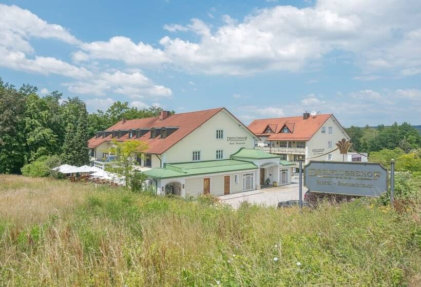 هتل Dreiflüssehof