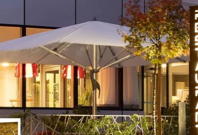 Отель Du Commerce Spa