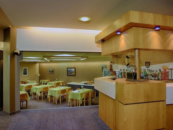 فندق Hôtel Dupleix   Hyper Centre   Parking Et Garage Gratuit