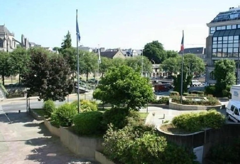 فندق Hôtel Dupleix   Hyper Centre   Parking Et Garage Gratuit