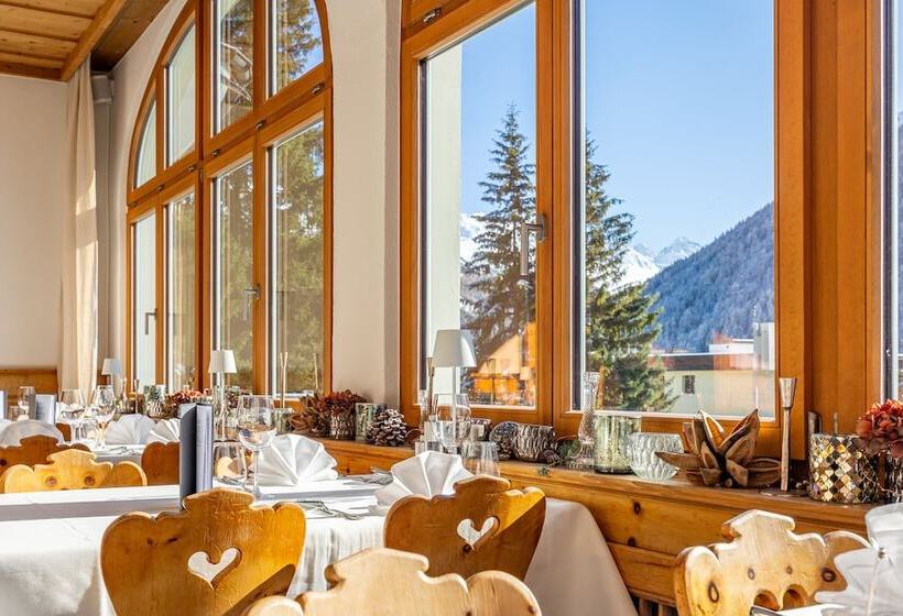 Отель Edelweiss