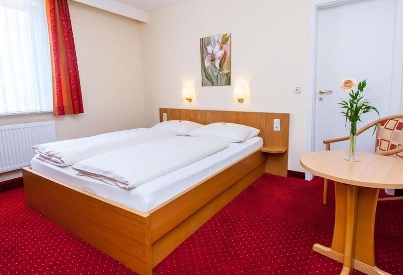 酒店 Englischer Hof