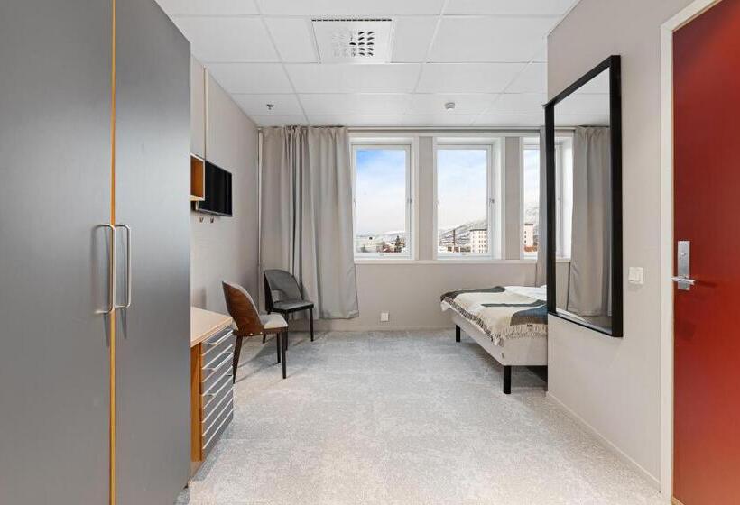 Enter St Elisabeth Hotel & Spa