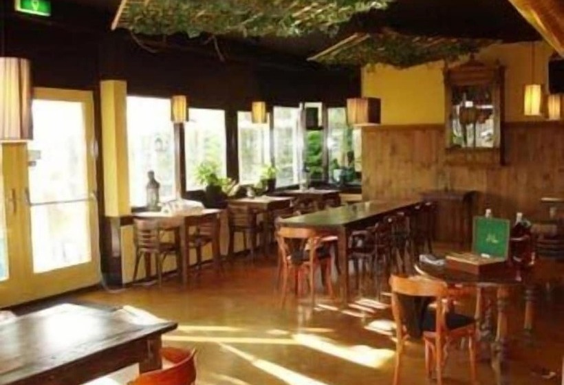 ホテル Molengroet