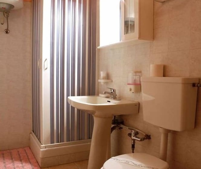 فندق Food & Drink