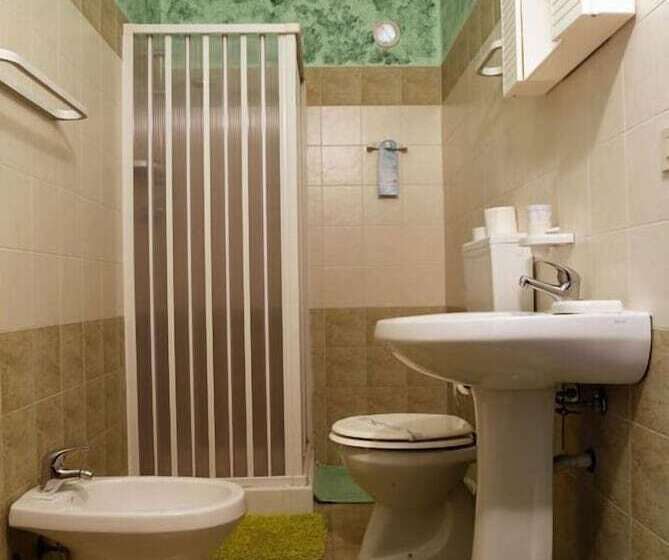 فندق Food & Drink