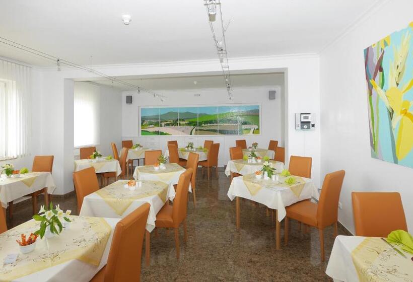 هتل Garni Arte Vita