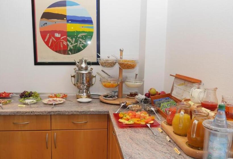 هتل Garni Arte Vita