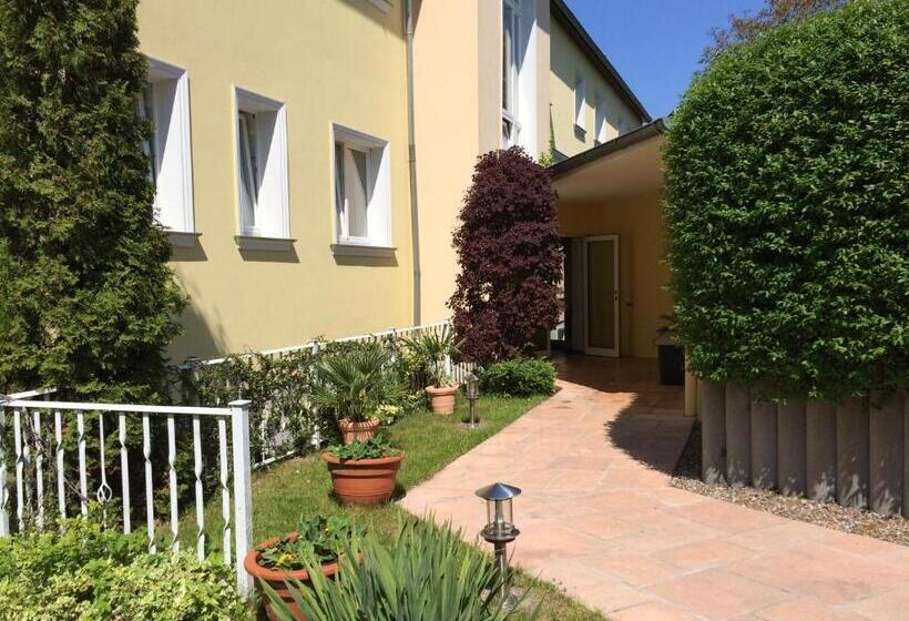 هتل Garni Arte Vita