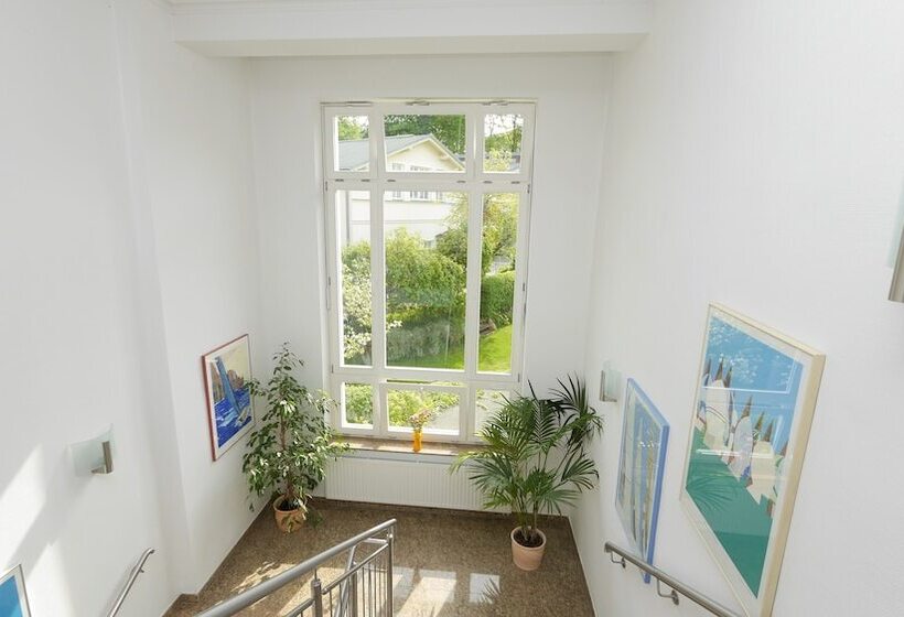 هتل Garni Arte Vita