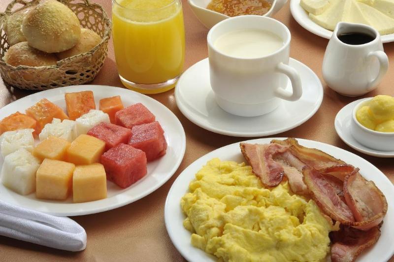 בית מלון כפרי Gh Alexander