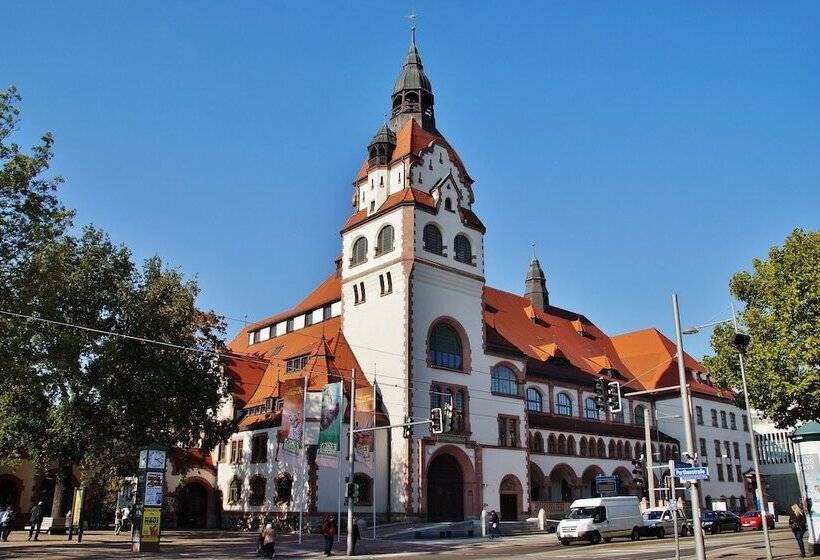 فندق Graf Von Mansfeld