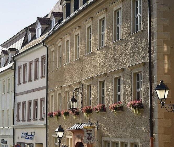 فندق Graf Von Mansfeld