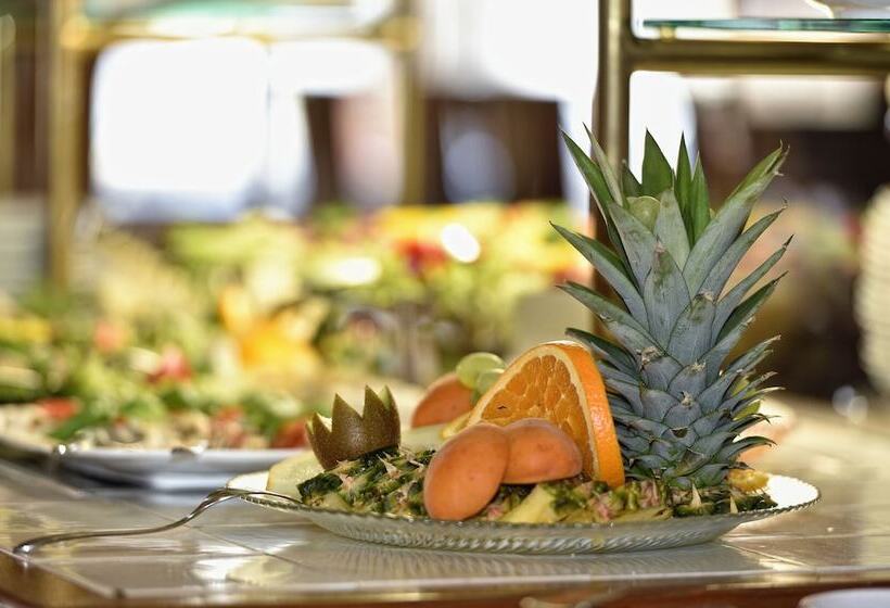 فندق Graf Von Mansfeld