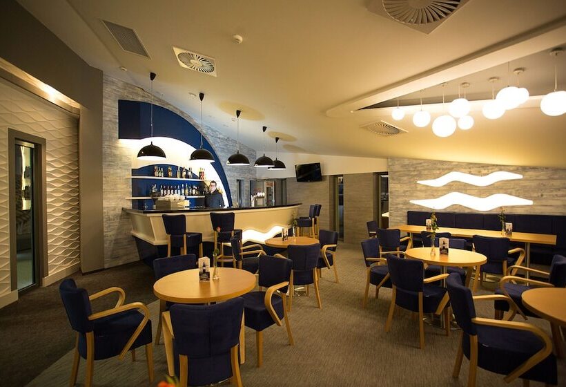 בית מלון כפרי Grand Laola Spa