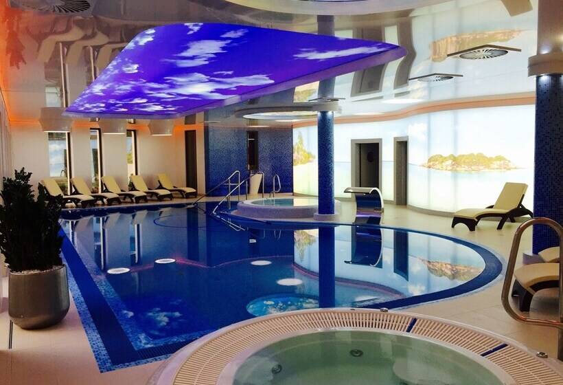 בית מלון כפרי Grand Laola Spa