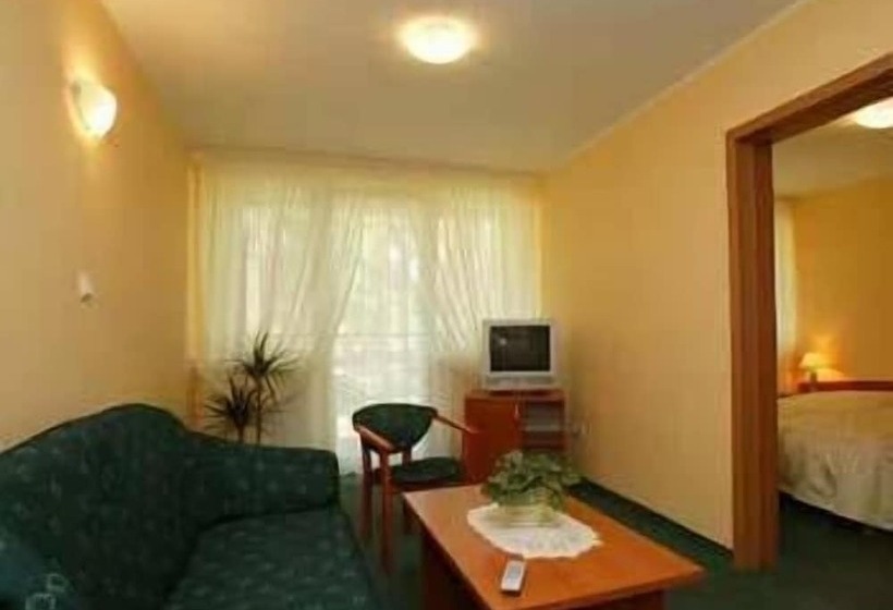 בית מלון כפרי Grand Laola Spa