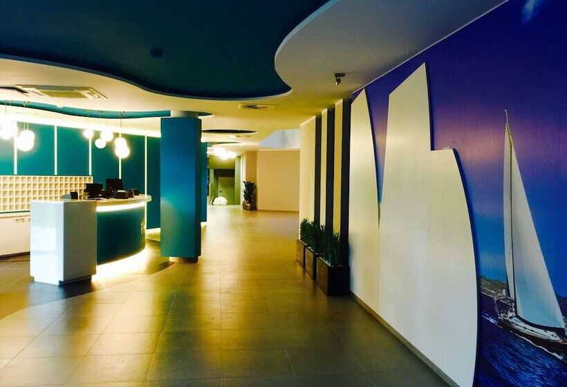 בית מלון כפרי Grand Laola Spa