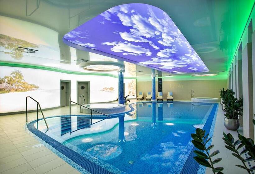 בית מלון כפרי Grand Laola Spa