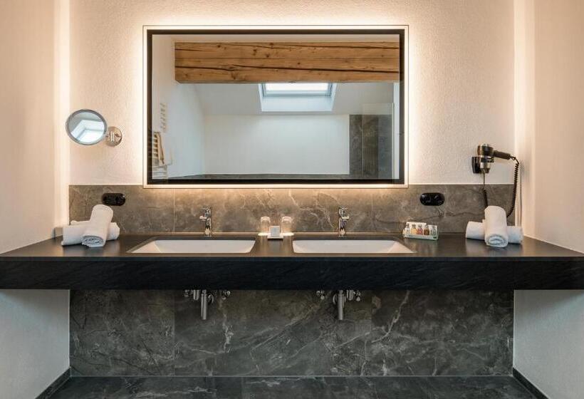 Отель Gut Ising