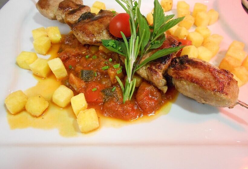 Отель Hahnenblick