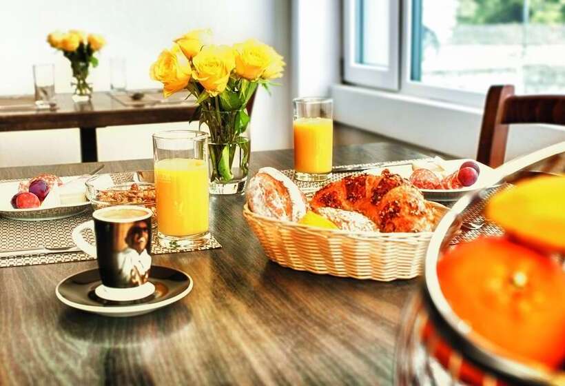 Отель Hahnenblick