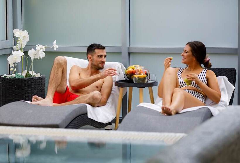 Hotel Historia & Historante