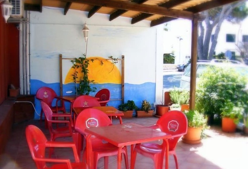 هتل Hostal Horizonte
