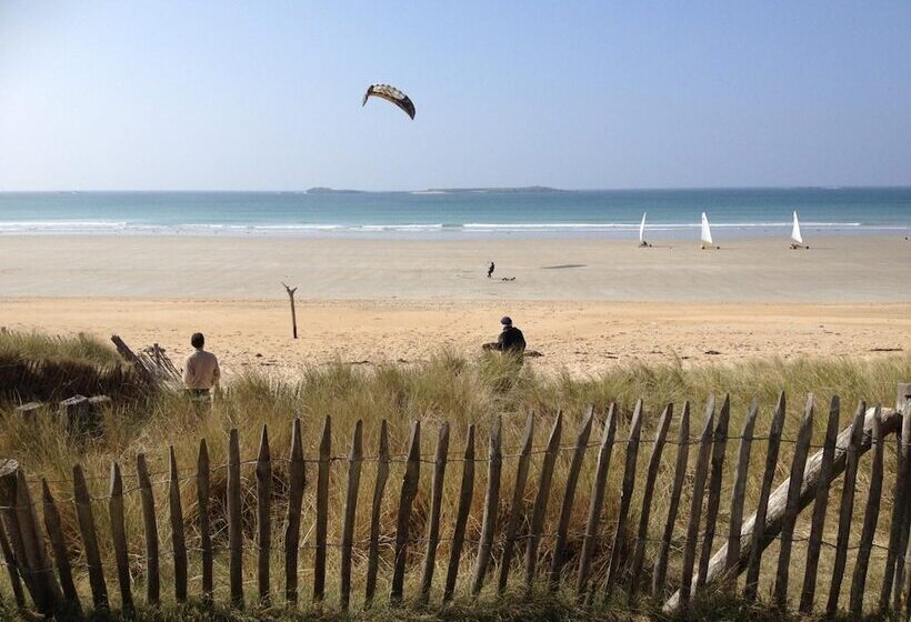 호텔 Hôtel Des Deux Mers