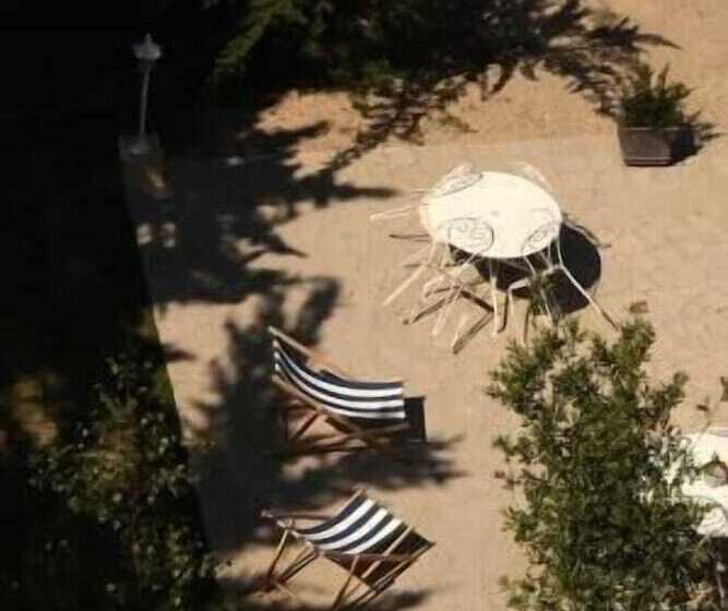 호텔 Hôtel Des Deux Mers